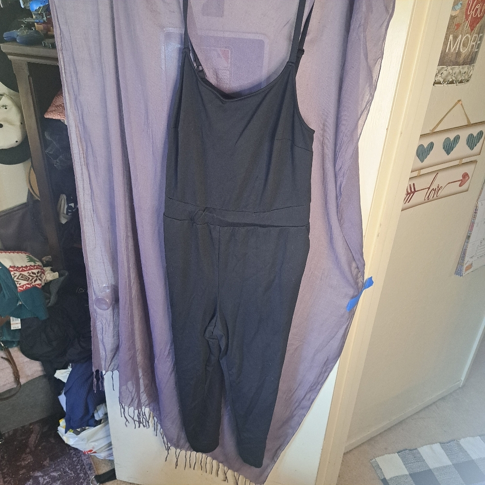 Black Jumpsuit Size 0 (Size 12)